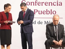 Una tarjeta en medio de la mañanera; así anunció Harfuch a Sheinbaum el asesinato de secretaria particular y asesor de Clara Brugada en Tlalpan