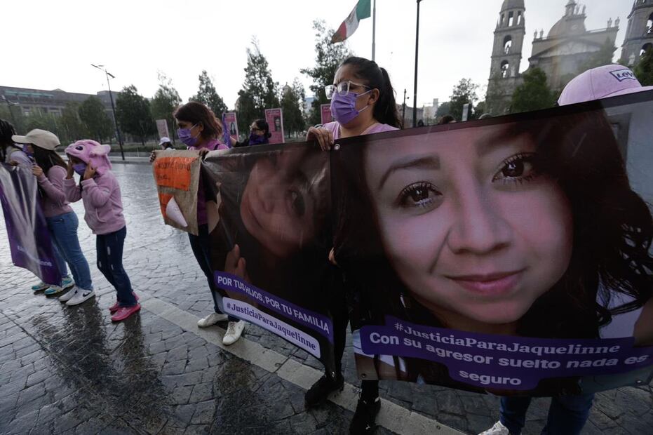 Las manifestantes aseguran que el exnovio de Jacqueline se la llevó en un automóvil y después fue encontrada muerta. (Foto: Jorge Alvarado)